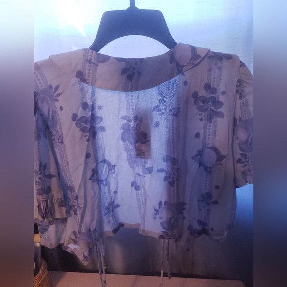 Kimchi Blue Blouse - Picture 3 of 5
